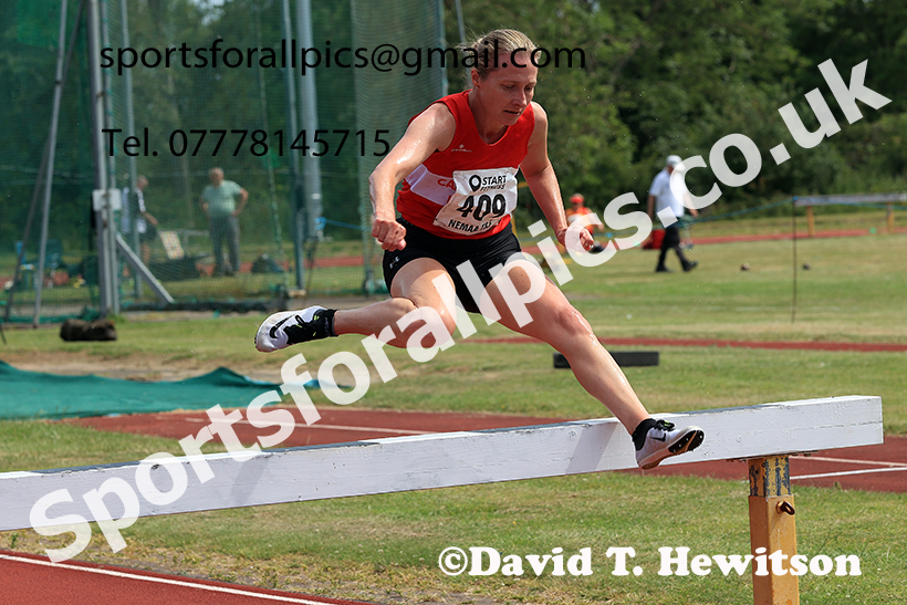Steeplechase, 2025 NEMAA Track and Field, Monkton. Photo: David T. Hewitson/Sports for All Pics